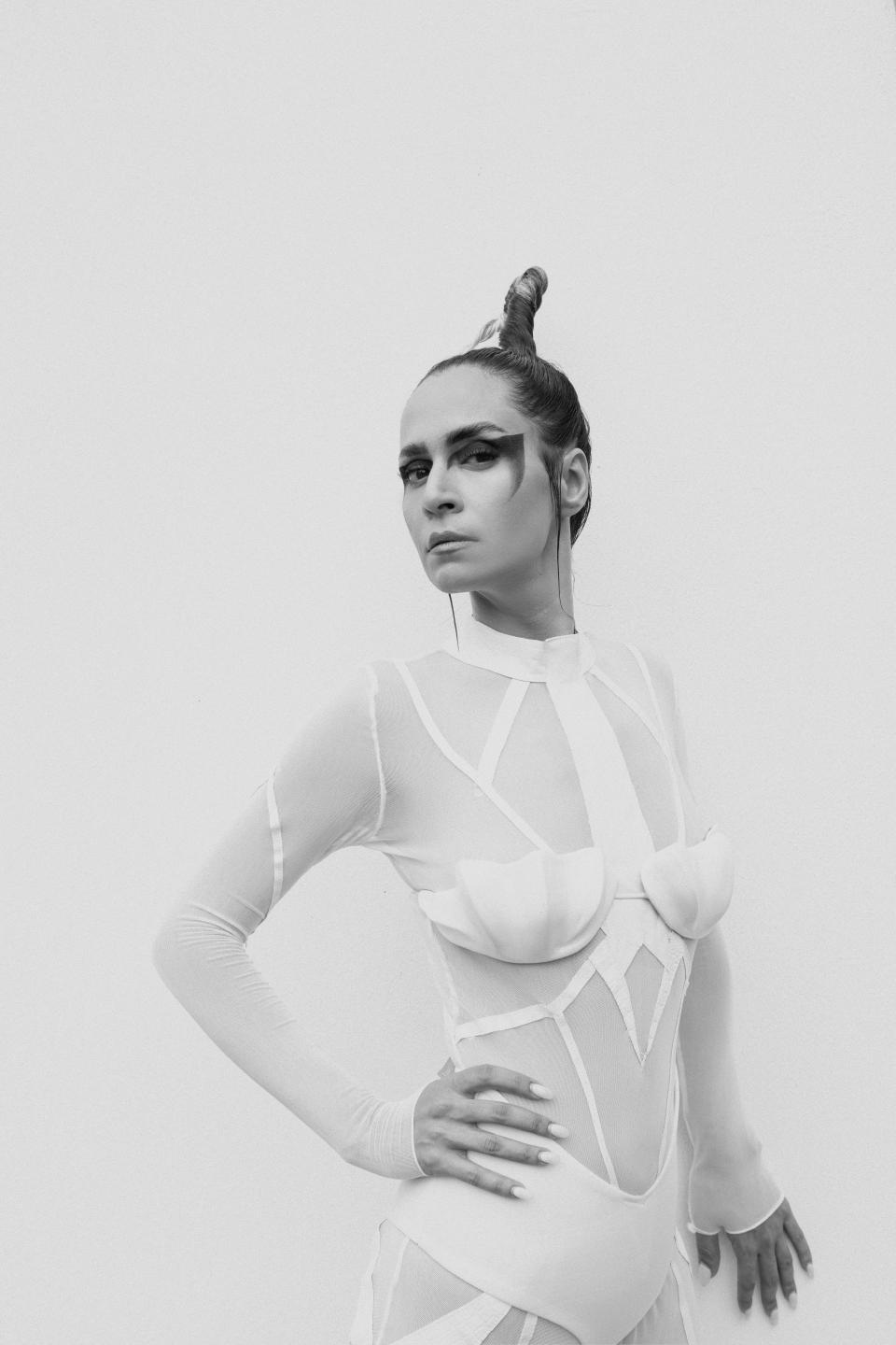 Monochrome look — monochrome suit